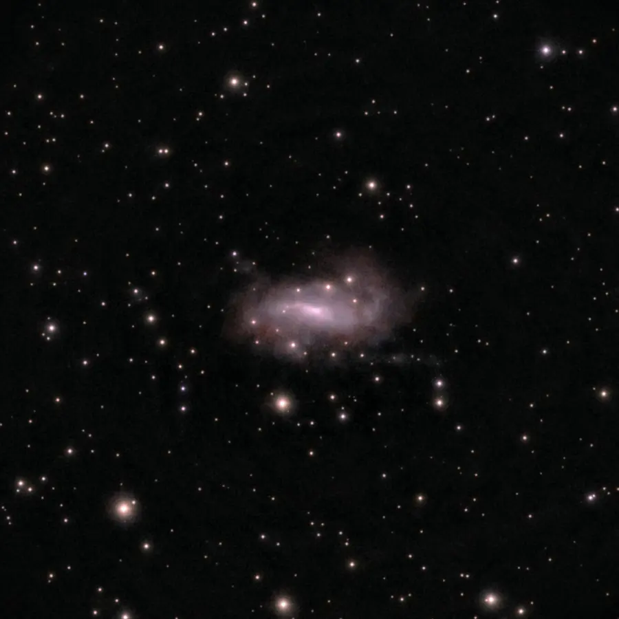 NGC 925, Galaxie spirale barrée, dans la constellation Triangle